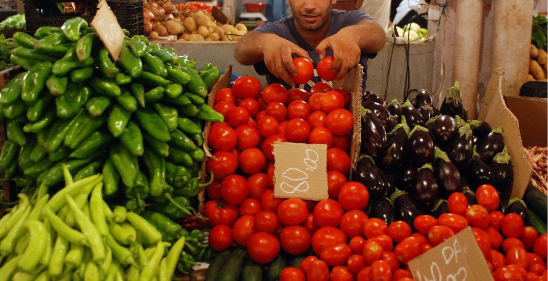 مشروع بيع الخضار عند المساجد