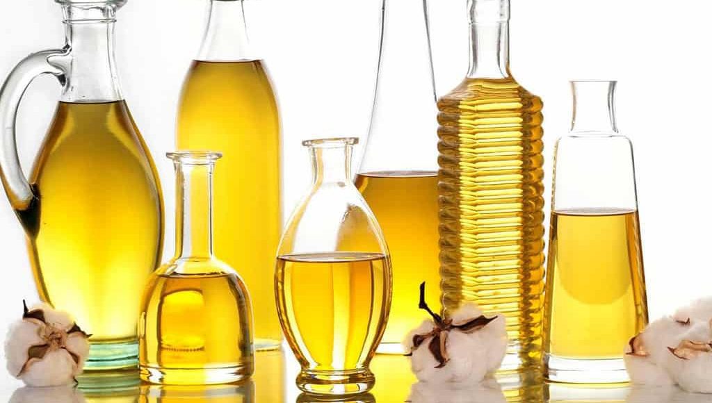 كيفية صناعة العطور الزيتية