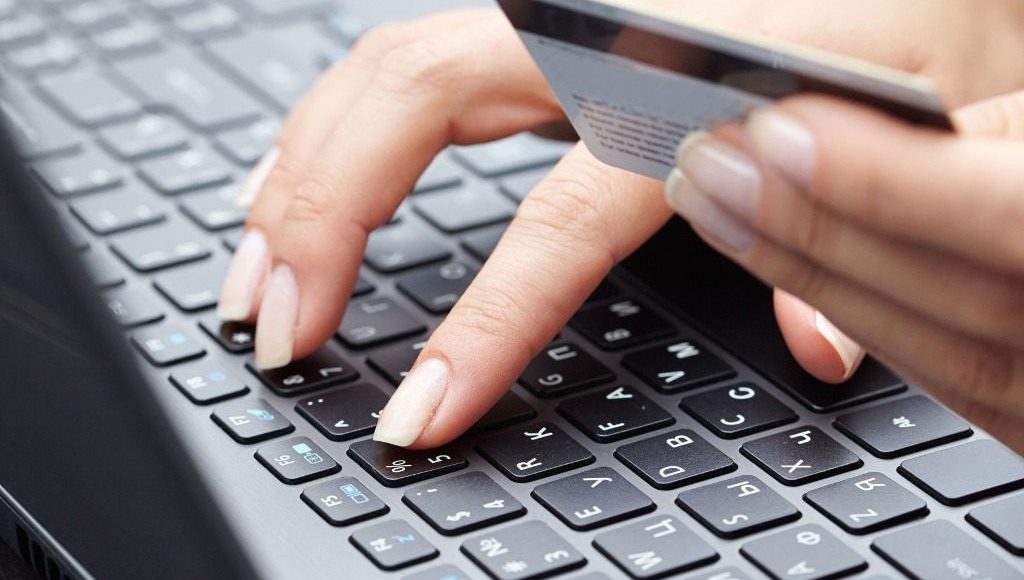 فتح حساب بنكي بدون إقامة