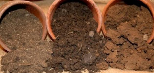 أنواع الطين وتعريفه ومكوناته وأهميته