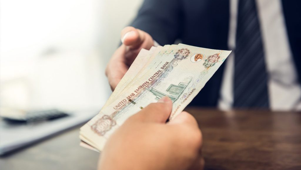 نعطيك قرض حتى لو عندك قرض