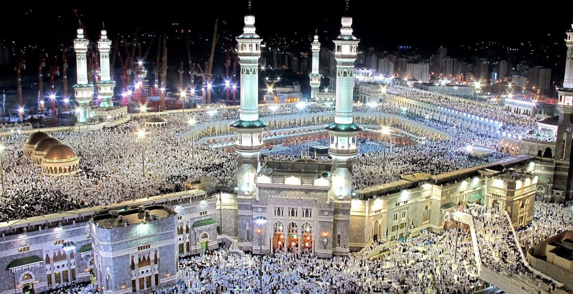 كم راتب إمام الحرم المكي