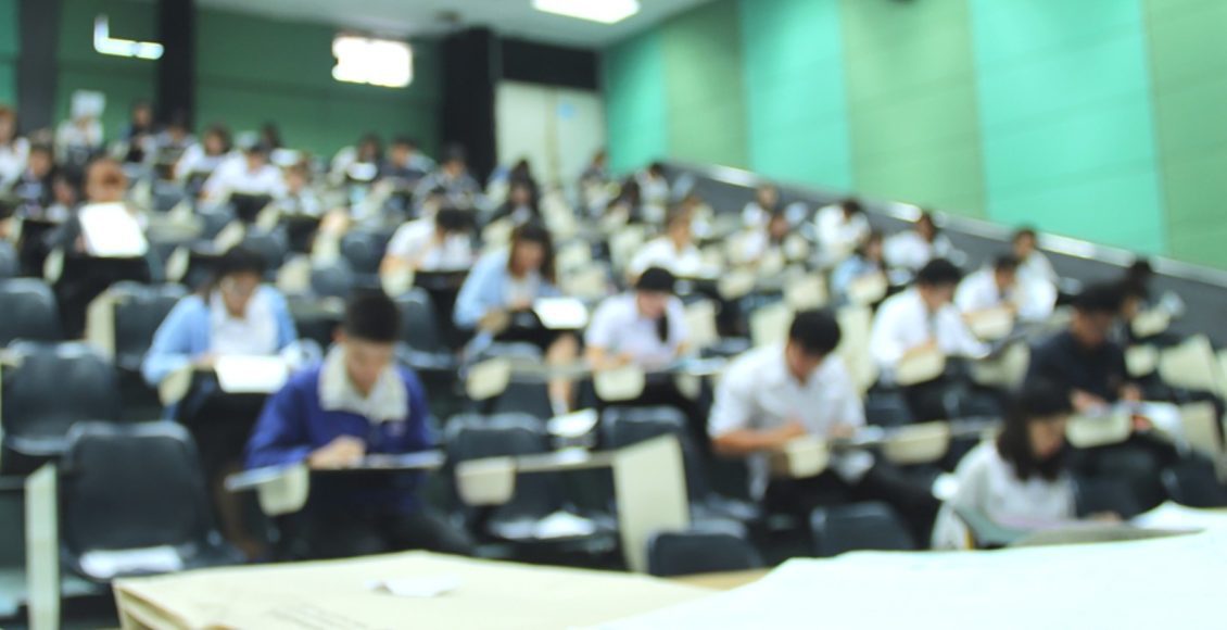 الجامعات المصرية المعتمدة في الكويت