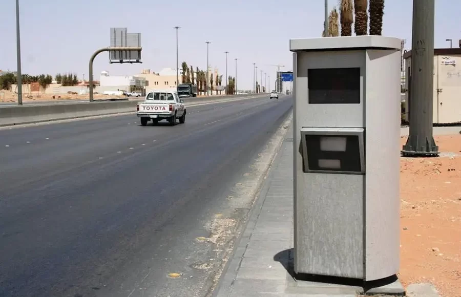 هل ساهر يصور بدون فلاش