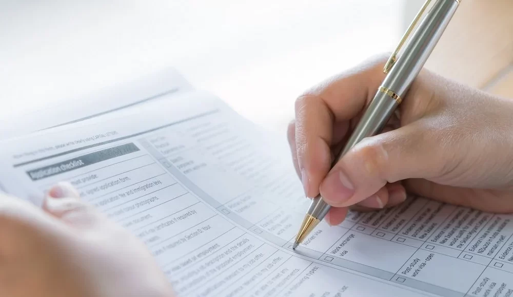 هل يحق للعامل ترك العمل خلال فترة التجربة