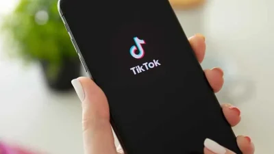 هل التكبيس في تيك توك يعطي فلوس