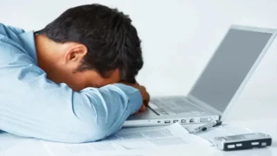 برنامج يدعم العاطلين عن العمل