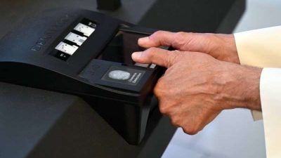 شروط البصمة البيومترية الكويت للمواطنين والمقيمين 
