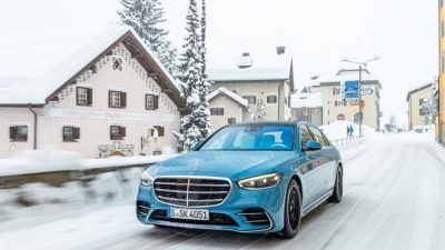 الإعلان عن المواصفات الخيالية لسيارة رجال الأعمال S Class 2025 من مرسيدس
