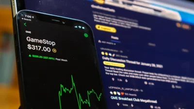 الحنين إلى الماضي يدفع بأسهم عملات GameStop الرقمية إلى مستويات ارتفاع جنونية في ساعات معدودة