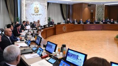 إجراءات حكومية بشأن البيع غير القانوني للعقارات بالعملة الأجنبية.. ووزير العدل يكشف عن السبب