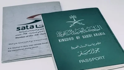 هل يمكن القيادة بالرخصة الدولية في السعودية للمقيم