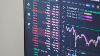 دورات التداول عبر الإنترنت لتحقيق الاستقلال المالي